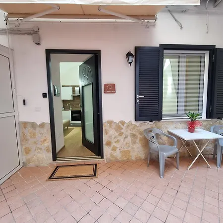 La Casa De La Abuelita Napoli